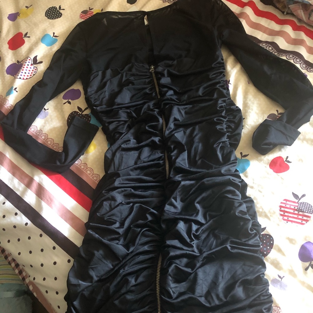 Badgley mischka black dress